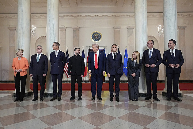 Nejisté bezpečnostní záruky Kyjevu. Evropa spoléhá na Trumpovo odhalení Putina
