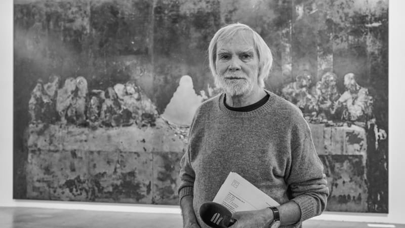 Zemřel oceňovaný žurnalista Karel Oujezdský. Proslul tisícovkami uměleckých rozhovorů