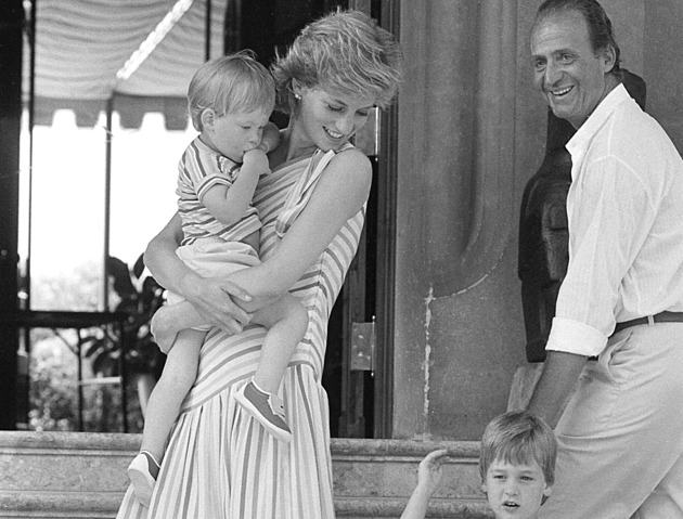 Pletky s princeznou Dianou i problém se snachou Letizií. Bývalý král vzpomíná