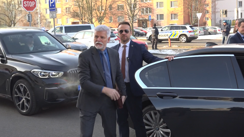 Pavel: Armáda tvrdila, že by prodej L-159 Ukrajincům bezpečnost Česka nenarušil