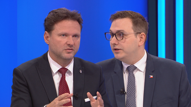 Lipavský: Muniční iniciativa je kvůli Babišovi pokydaná hnojem. Vondráček odmítl tlampačovou diplomacii
