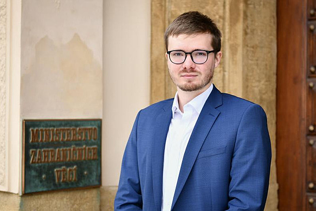 Mluvčí, který skončil u Macinky, posílí komunikaci Hradu